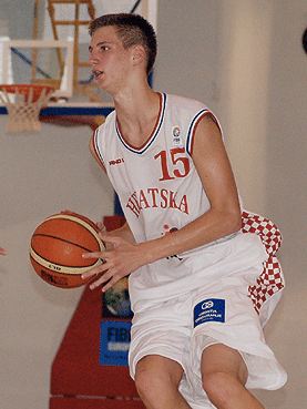 Tomislav Zubcic, ala da Croácia
