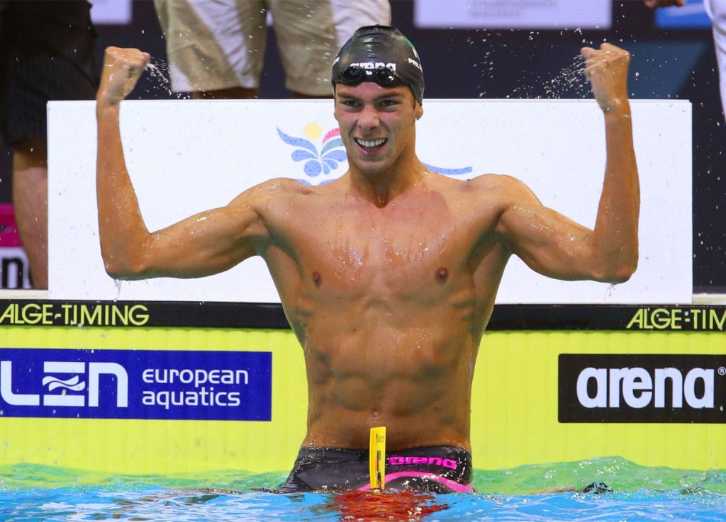 O italiano Gregorio Paltrinieri ja nadou os 5 km para 50 minutos - Foto: Reprodução