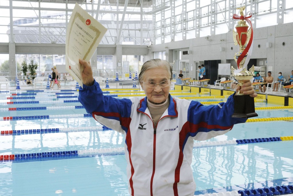 A nadadora Mieko Nagaoka de 100 anos de idade - Foto: Kyodo/Japan Times