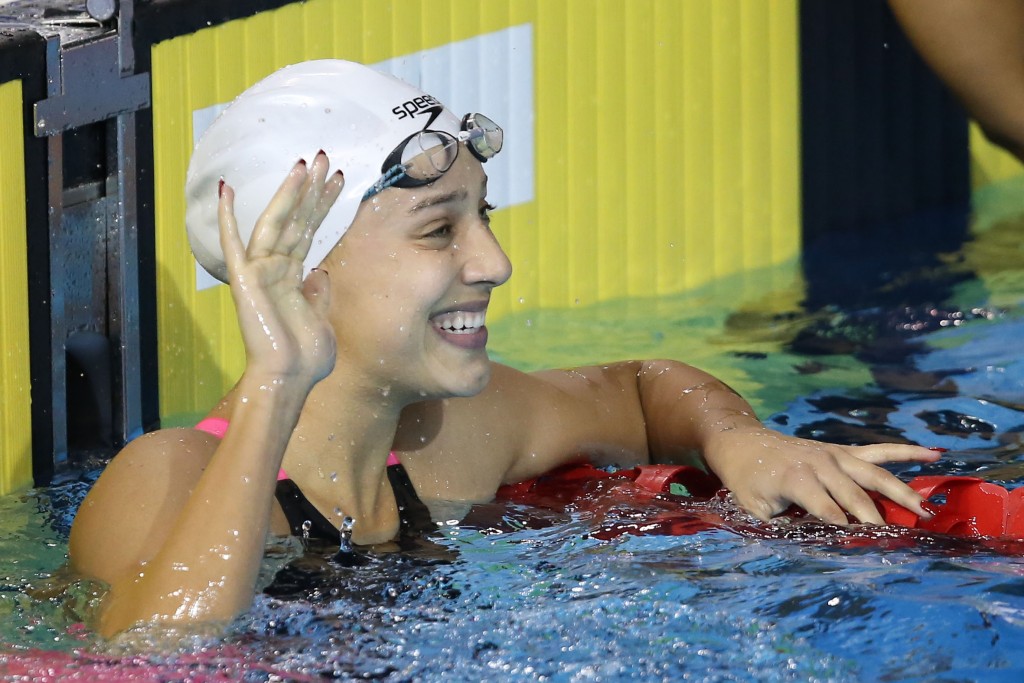 Larissa Oliveira igualou o recorde sul-americano nos 100m livre - Foto: Satiro Sodre/SSPress
