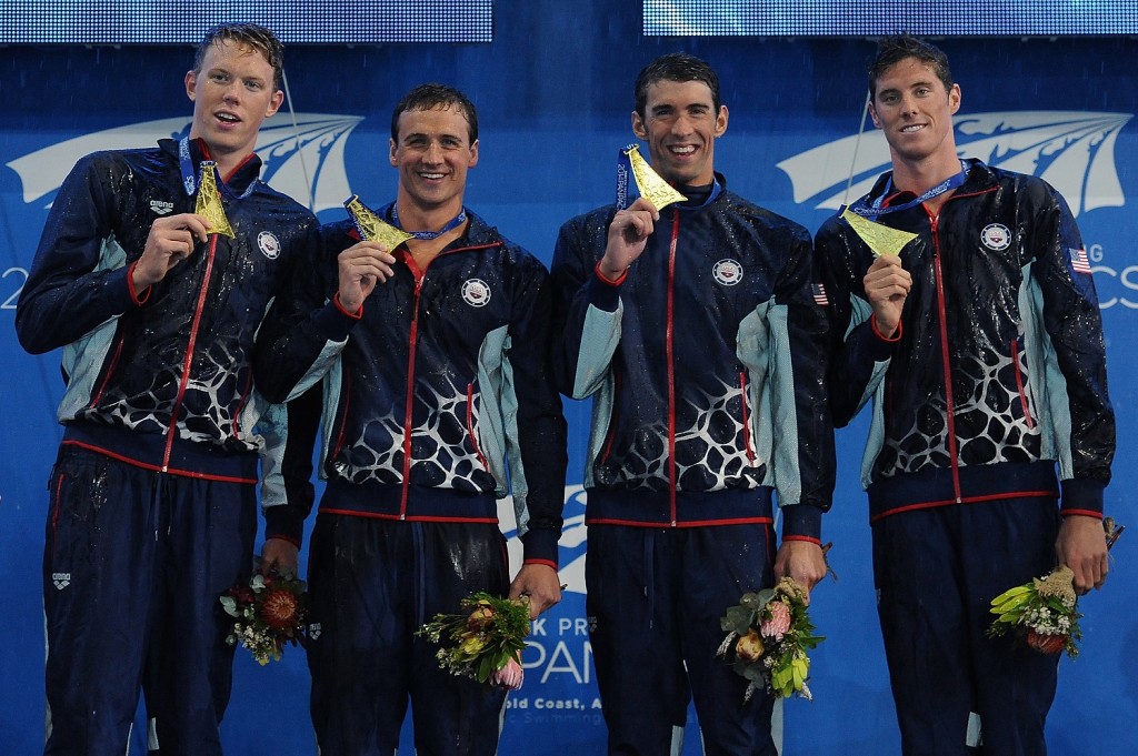 Equipe americana campeã do Pan-Pacífico do 4x200m masculino. Desta vez eles não terão Michael Phelps (foto: Matt Roberts/Getty Images)