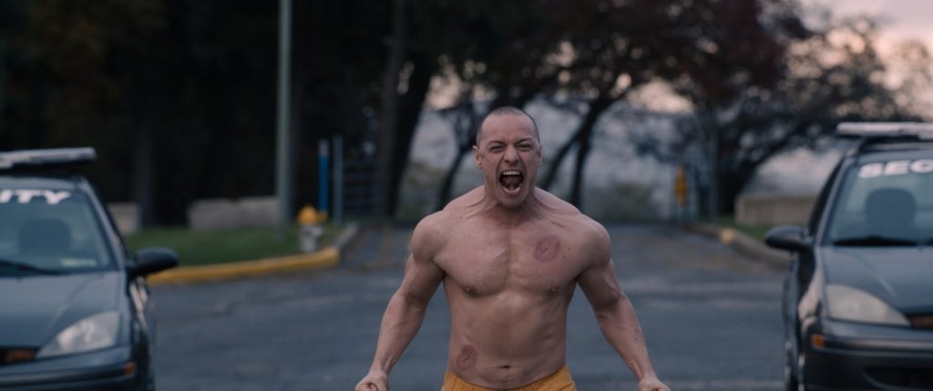 GLASS..The Beast (James McAvoy)..Photo: Film Frame..©Universal Pictures