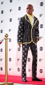 Boneco Ken comemora 60 anos com novas roupas do grupo Louis