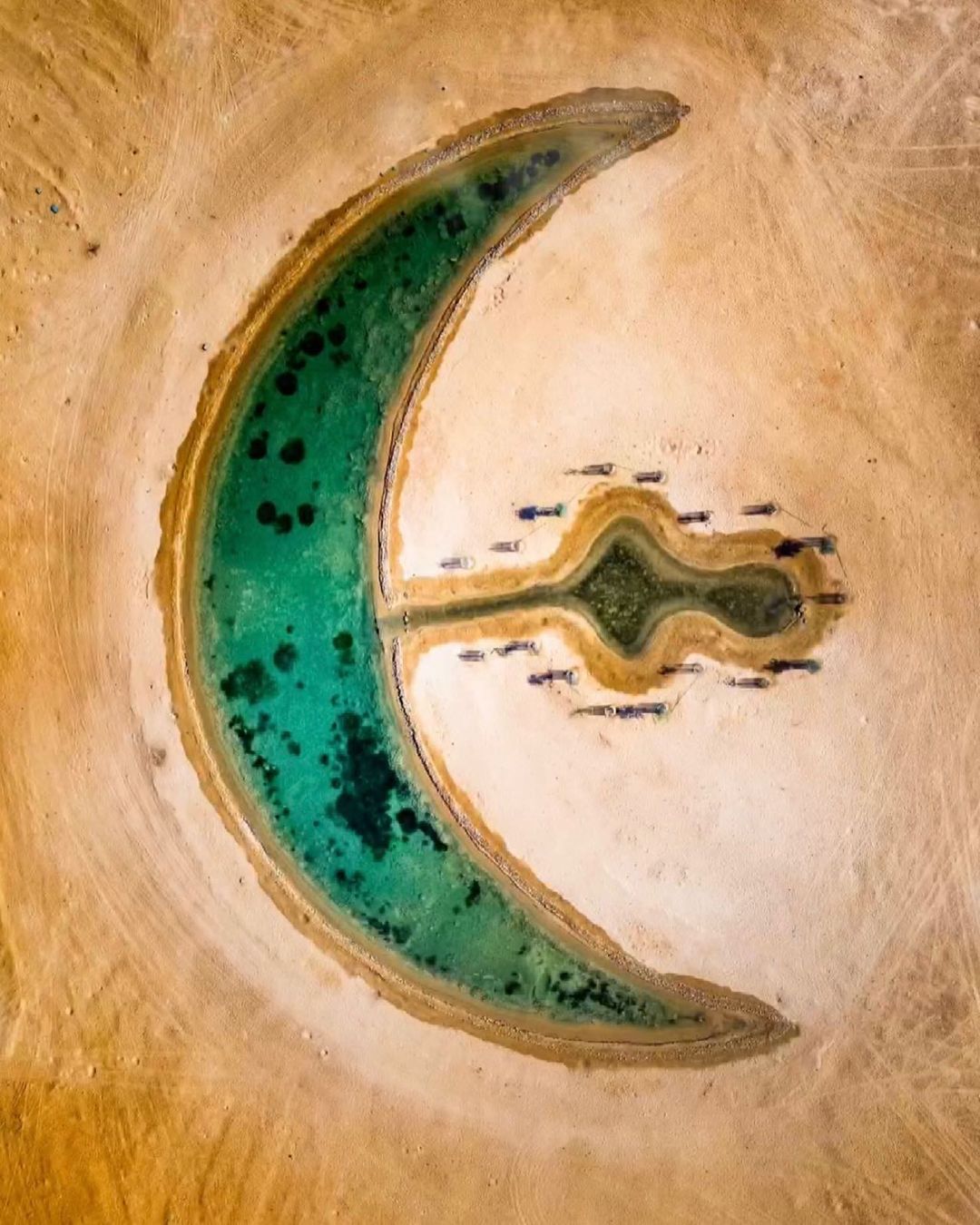 Um mergulho na lua novo lago descoberto em Dubai Blog Amaury Jr. BOL