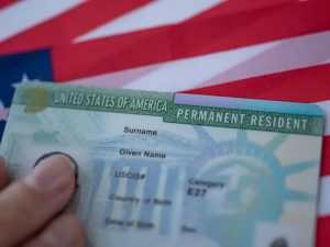 Visto EB3: seu guia definitivo sobre o Green Card para trabalho