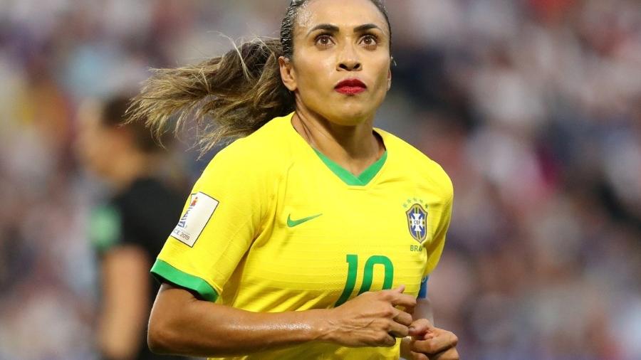 Marta já foi eleita seis vezes a melhor jogadora de futebol do mundo - Reuters