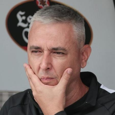 Tiago Nunes: Corinthians vive crise e chegou a cinco jogos sem vencer  - 