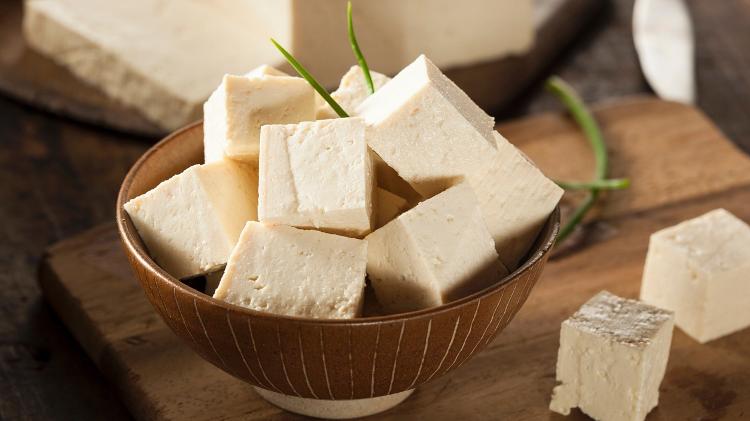 Rico em proteína e sem lactose: conheça os benefícios do tofu - iStock - iStock