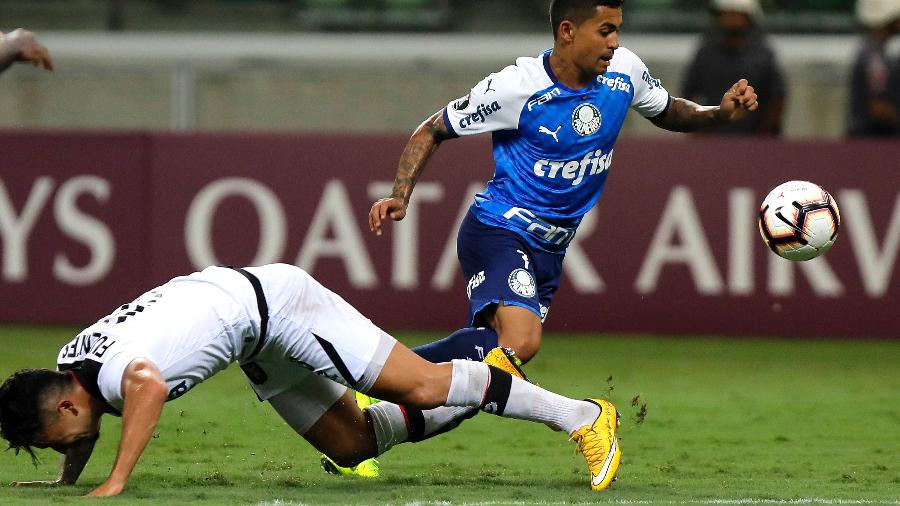 Jogo do Palmeiras com o Melgar pode ter transmissão no Facebook e também na TV fechada no Brasil - Ale Cabral/AGIF
