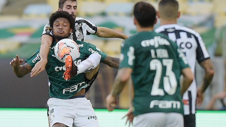 Lance de Palmeiras x Santos pela Libertadores - 