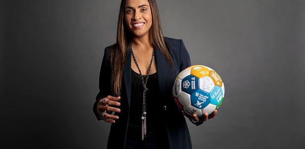 Atleta homenageada | Marta será tema de escola de samba no Carnaval do Rio