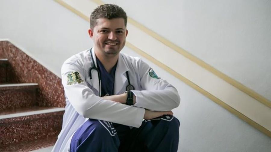 O médico Enã Rezende, de 26 anos - Estúdio Marães
