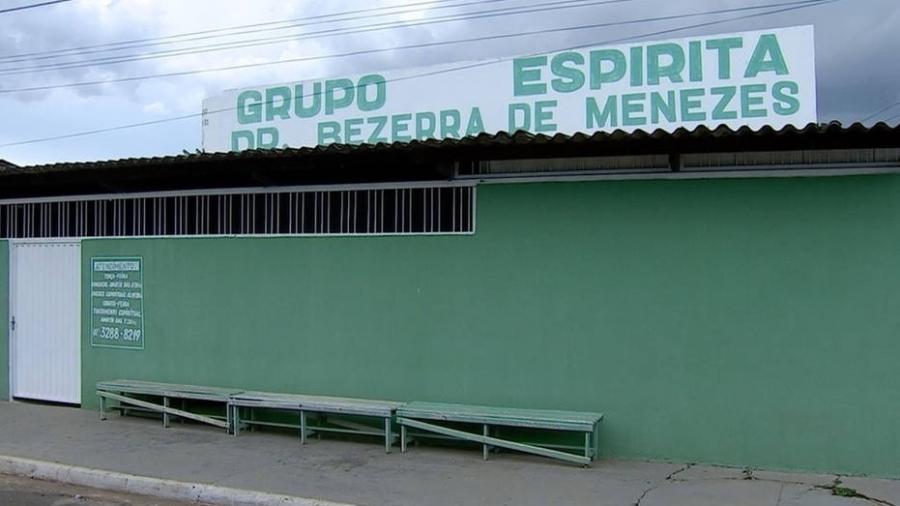 Atendimento. Antônio Miguel Rodrigues, de 53 anos, é responsável por centro espiritual em Aparecida de Goiânia (GO)  - TV Aparecida