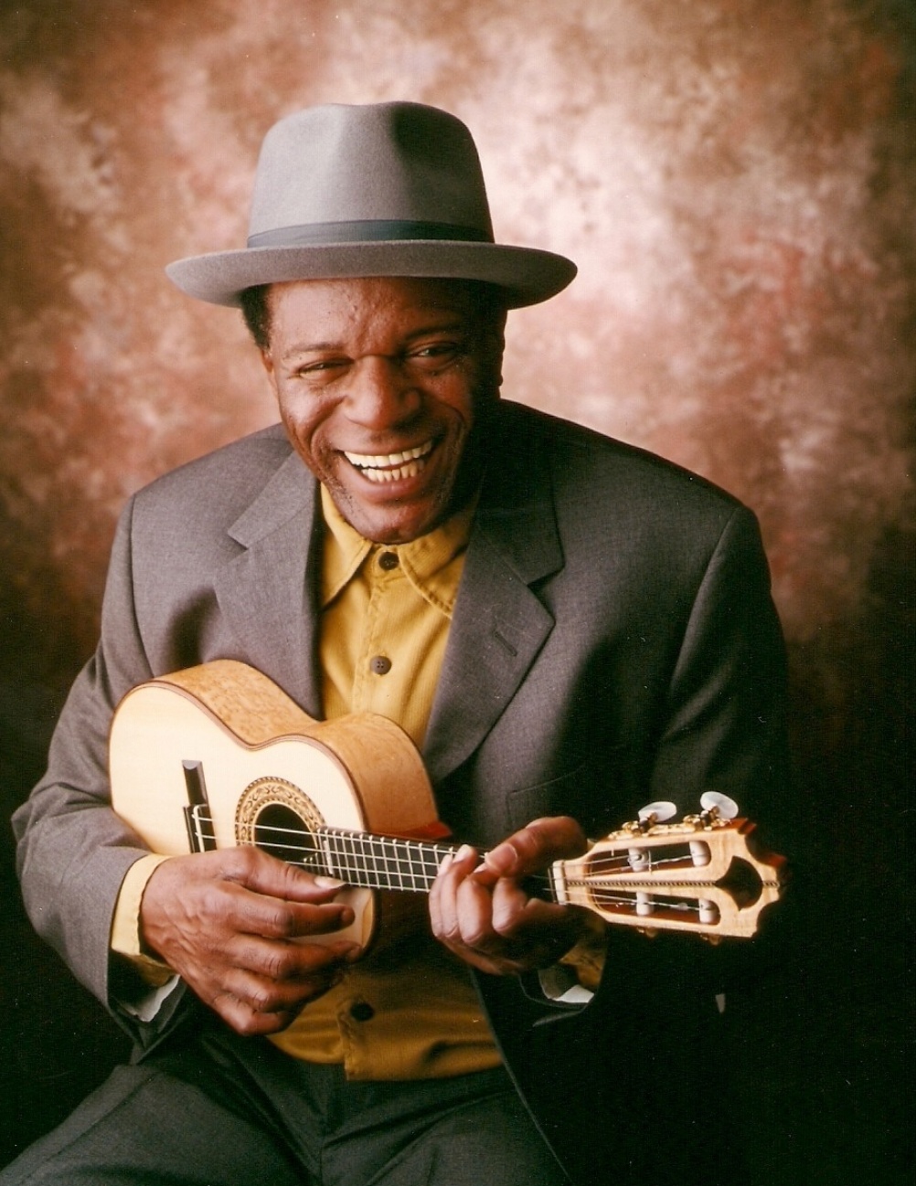 Sambista Almir Guineto - Divulgação