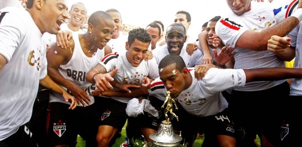 Nenhum time sul-americano ganhou o Mundial depois do Corinthians de 2012 -  07/02/2021 - UOL Esporte