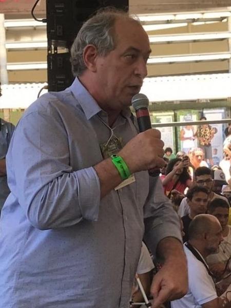 Ciro Gomes em ato na UNE, em Salvador - Reprodução/Twitter