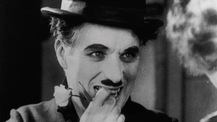 Cena de "Luzes da Cidade", de Charlie Chaplin Cena de "Luzes da Cidade", de Charlie Chaplin