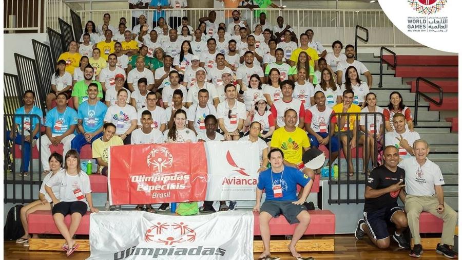 Imagem mostra delegação brasileira que busca apoio para ir às Olimpíadas Especiais  - Divulgação 