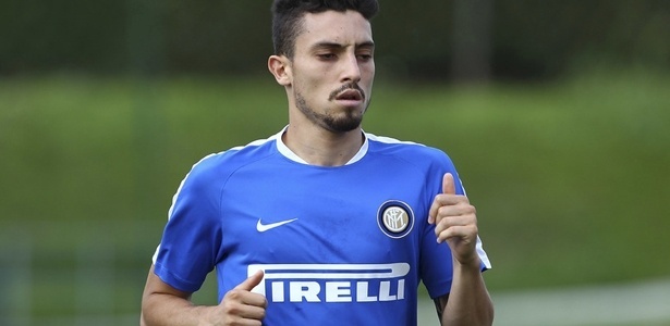Alex Telles quando atuava pela Inter de Milão - Reprodução/Corriere Dello Sport