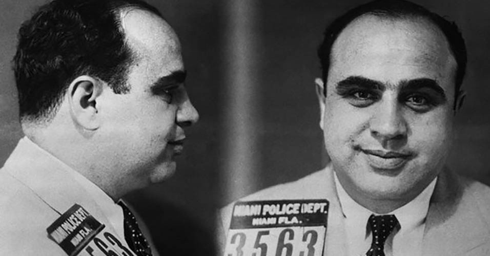 Al Capone - Preso em 1930, em Miami, na Flórida, por seu envolvimento com uma série de crimes -                                                    Divulgação 