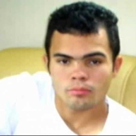 12.nov.2003 - Roberto Aparecido Alves Cardoso, o Champinha, no ano em que foi preso pela tortura e morte de Liana Friedenbach e Felipe Caffé - Reprodução