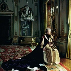 Relatório sugere que Palácio de Buckingham deveria ser aberto para receber visitantes pagantes - Reprodução/Annie Leibovitz