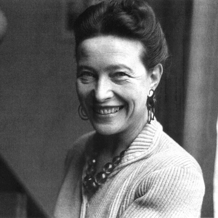 A filósofa francesa Simone de Beauvoir: pesquisadora encontrou centenas de cartas que ela recebia de leitores  - Reprodução