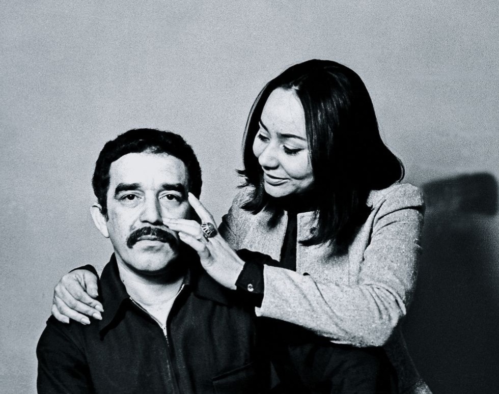 1969 - Gabriel García Márquez e sua mulher, Mercedes Bacha García, em Barcelona. Os dois se casaram em 1958 e tiveram dois filhos, Ricardo e Gonzalo - Reprodução
