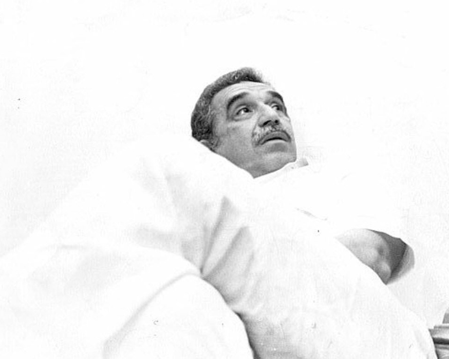 1º.set.1978 - Na imagem, o escritor colombiano Gabriel García Márquez posa durante entrevista à Folha, no Rio de Janeiro - U.Dettmar/Folhapress