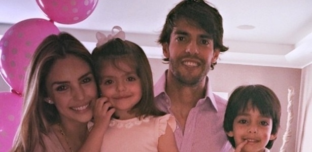 Os dois são casados há oito anos e têm dois filhos: Luca e Isabella