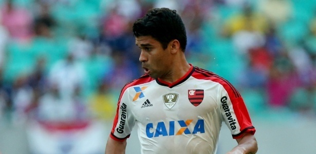 Eduardo da Silva está fora da partida entre Flamengo e Coritiba no Maracanã - Terceiro Tempo