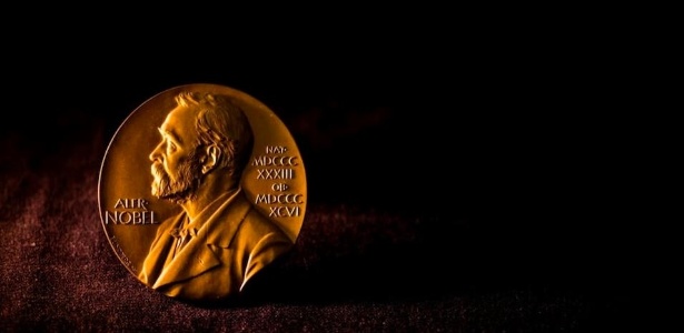 Maior prêmio científico | Trio divide Nobel de Química por desenvolver baterias de íons de lítio