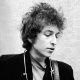22. Bob Dylan, apesar de tocar com a mão direita - Reprodução/All About Jazz