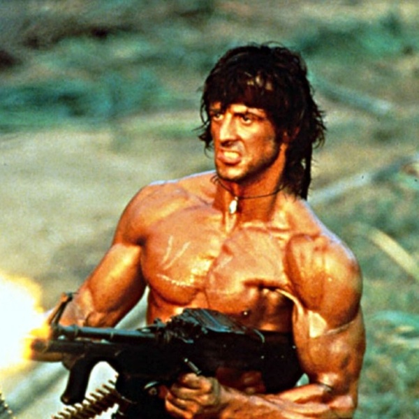 Rambo, personagem vivido por Sylvester Stallone em fraqnuia de filmes, agora chega ao jgo de PS4