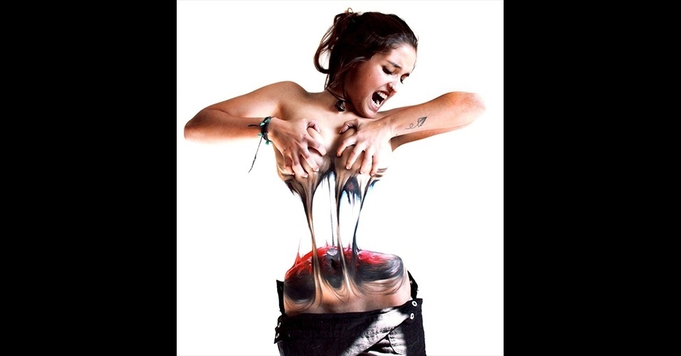 Com Pintura Corporal Artista Cria Ilusoes De Otica Em Corpos Femininos Noticias Bol