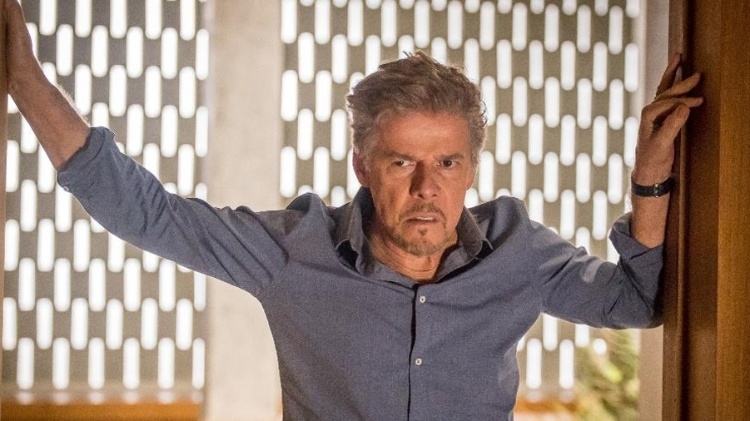 José Mayer foi o machista Pedro em Laços de Família José Mayer foi o machista Pedro em Laços de Família