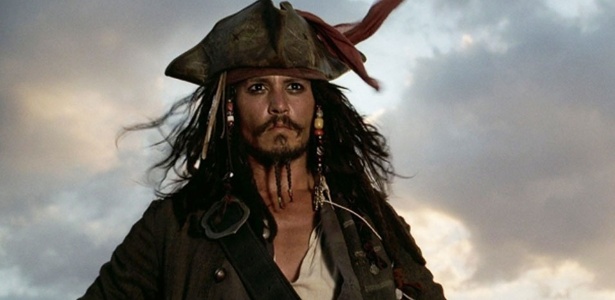 Johnny Depp como Jack Sparrow em "Piratas do Caribe" - Reprodução/