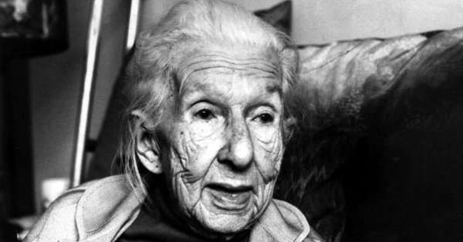 30 Frases Ou Trechos De Poemas De Cora Coralina Que Faria