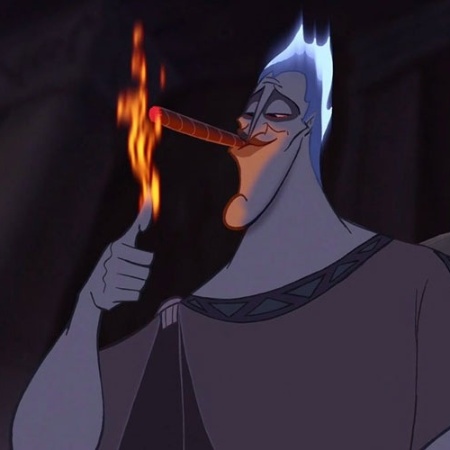 Hades, o vilão da animação "Hércules", de 1997, aparece fumando um charuto - Reprodução/Disney - Reprodução/Disney