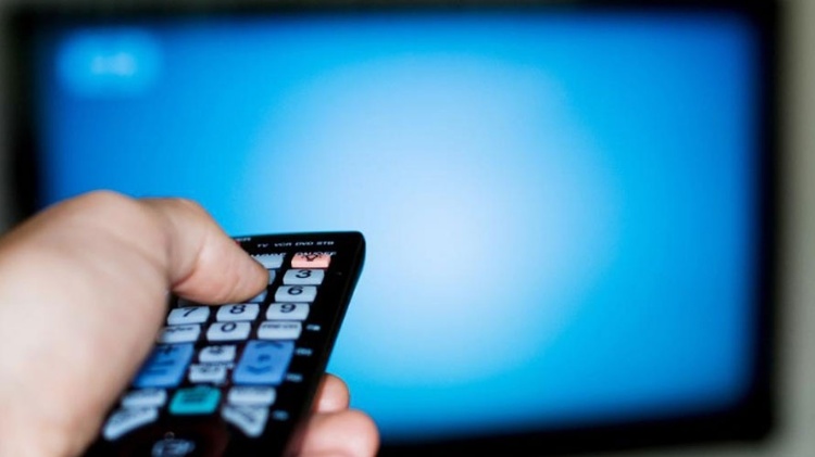 Streaming, pirataria e pulverização da oferta estão obrigando a TV linear a se reinventar