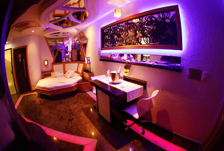 Detalhes da suíte rafting do Motel Adventure, que fica a 10 minutos da Estação Vila Matilde do Metrô - Reprodução/Adventure/Facebook