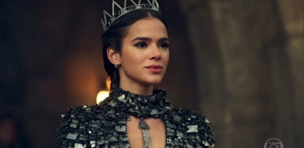 Bruna Marquezine em "Deus Salve o Rei" - Reprodução/TV Globo