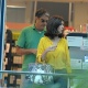 4.out.2015 - Fátima Bernardes faz compras com William Bonner em um shopping do Rio de Janeiro - William Oda/AgNews