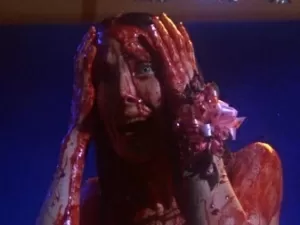 Clássico do cinema, 'Carrie, a Estranha' vai virar série no Prime Video