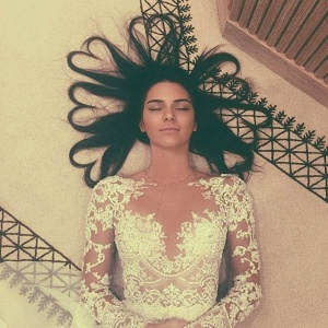 Modelo Kendall Jenner teve a foto mais curtida do Instagram de 2015 - Reprodução/Instagram @kendalljenner - Reprodução/Instagram @kendalljenner