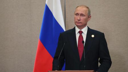 Sputnik/Mikhail Klimentyev/Kremlin via Reuters