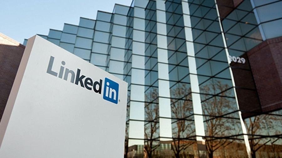 O LinkedIn concordou em avaliar suas políticas de remuneração e fazer ajustes salariais - Reprodução/Vibizmedia.com