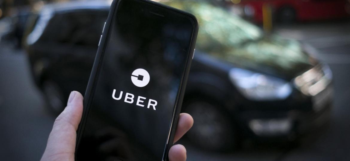 Uber: serviço será regulamentado nos mesmos moldes de uma companhia de táxi em toda a União Europeia - Divulgação