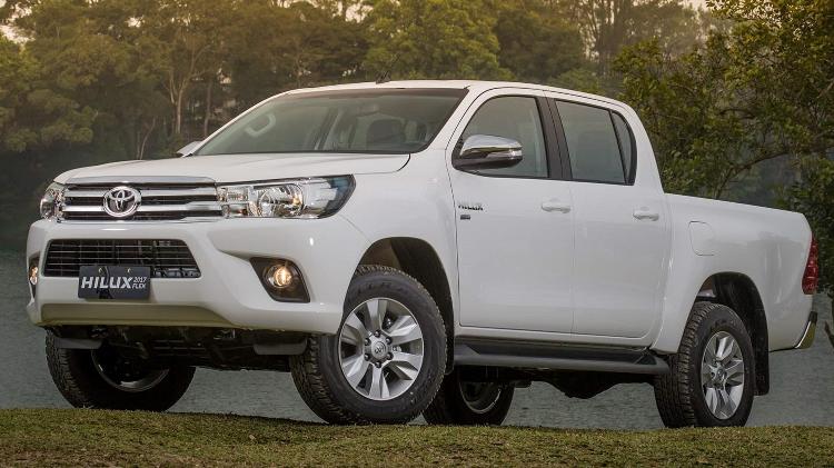 Na imagem ilustrativa, um Toyota Hilux, um dos carros alugados por Ricardo Teobaldo (Pode-PB) -