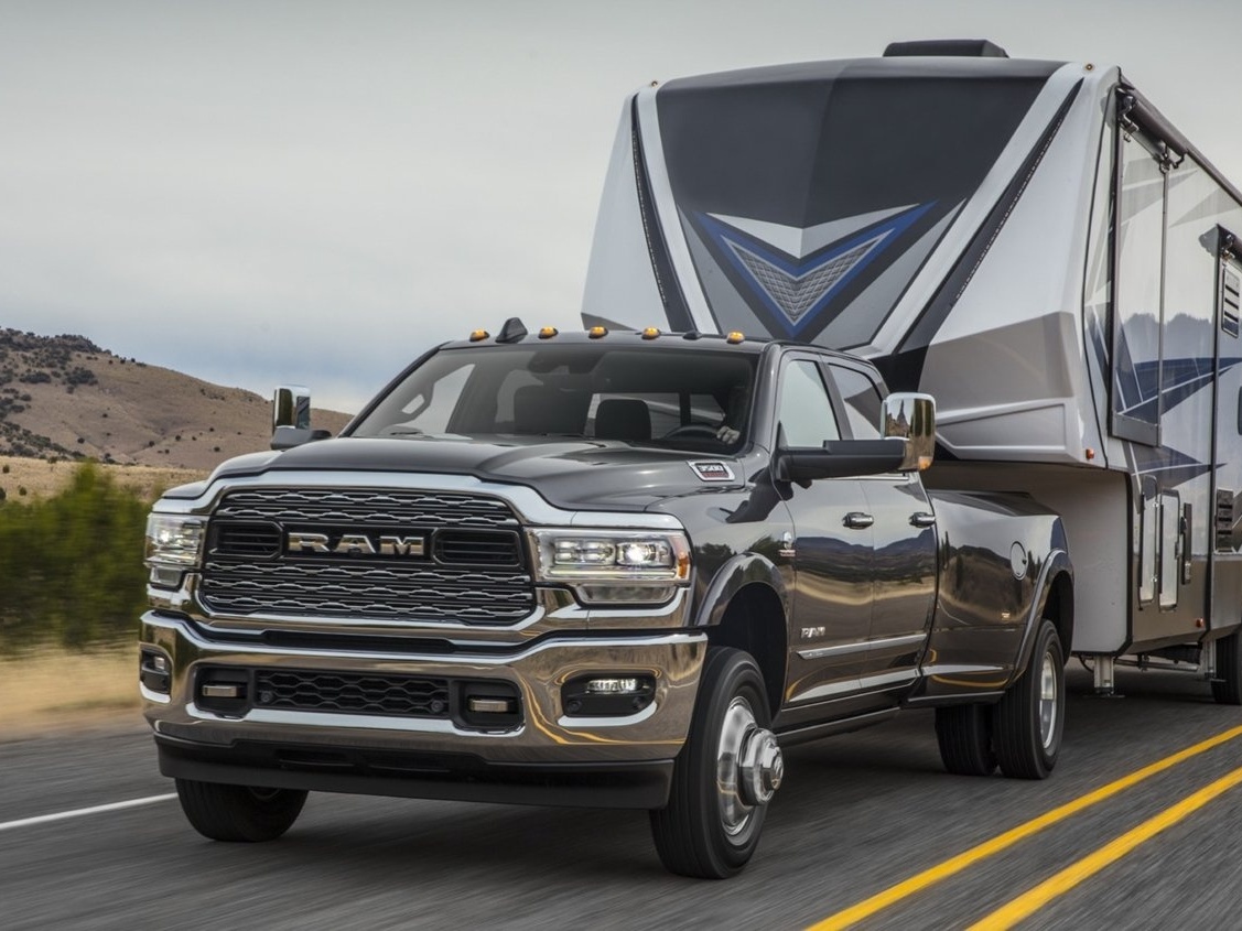 Ram 3500: confira preços, versões e como anda a maior picape do Brasil